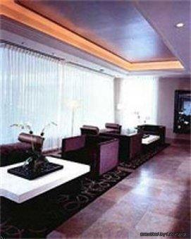 The Andrew Hotel Great Neck